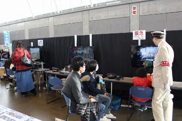 シミュレーターによる運転体験コーナー