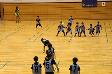 小学生の部には6チームが参加