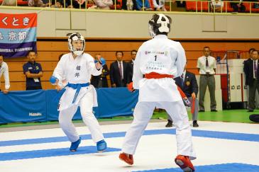 成年女子組手決勝戦　福井県代表の片山選手