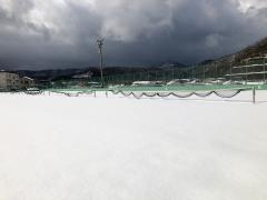 花城テニスコート積雪状況写真