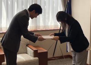 地域福祉計画（案）市長報告の様子