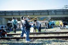 シャボン玉で遊んでいる参加者