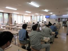 敦賀セメント 食堂テーブル・イスの購入