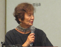 講師