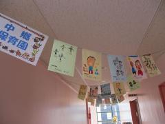 幼児絵画展「お絵かきストリート」の写真