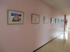 絵画クラブ作品展の写真