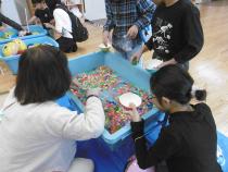 ゴムボールすくい