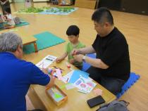親子で制作している