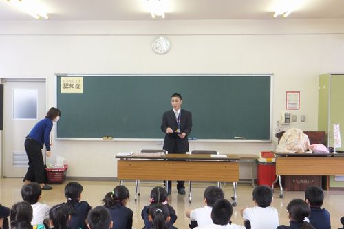 認知症の症状について学びました。