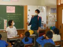 悪い対応の寸劇を見て、認知症の方の気持ちを考えました。