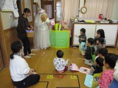 お福さんが春を運んできてくれました。