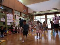 異年齢の友達と一緒、嬉しいね。