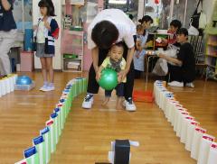 初めてのボール転がし