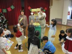 クリスマスプレゼント積みのゲーム