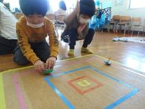 糸引きごまに挑戦