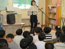 ウクレレ演奏
