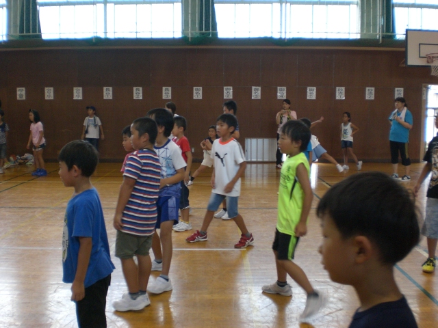 毎夏恒例！ドッジボール大会（対　粟野第二児童クラブ）