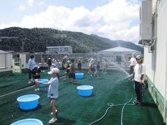 水遊び楽しいよ
