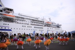 出港を祝うアトラクション