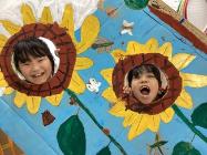 手作りの顔出しパネルです