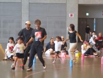 ぞう組が親子でサーキット遊び