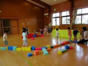 運動遊具遊びの画像