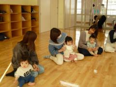 みんなで名前を呼んでもらっていますの画像