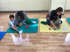 ママと一緒にぺったんの画像