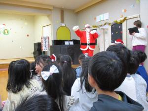 サンタクロースの登場です