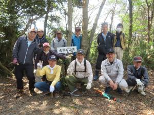衣掛山清掃登山記念写真