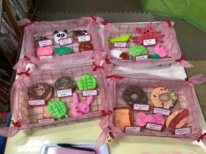 紙粘土で手作りのパンを作りました