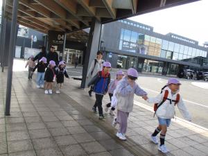 敦賀駅を出発しました