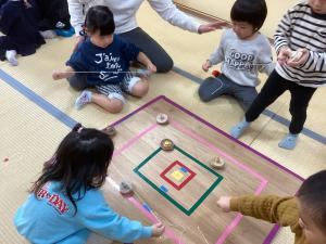 コマ回しの画像