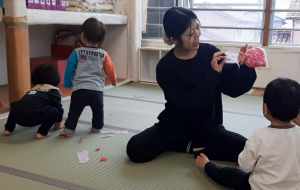 公立保育園保育士の画像