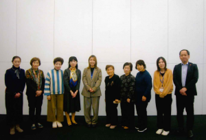 職員報告会の際の集合写真
