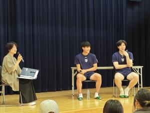 トークショーの画像