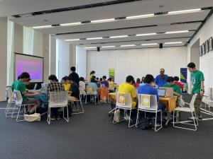 開発中の参加者の様子