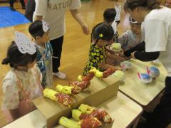 おいしそうだね　どれにしようかな