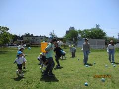 かごを追いかけて思いきり走ったよ