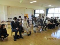 大きな声で「はーい」。