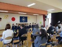 めろん組さんから歌のプレゼント。