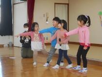 イントロクイズ