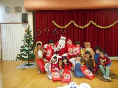 サンタさんと記念撮影（1枚目）