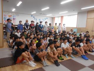 ゲームをして楽しく交流