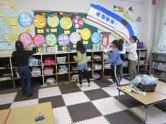 自分の棚を掃除しています