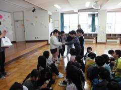 手作りプレゼントを交換