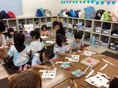 ランタンを作っています