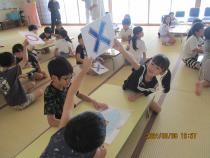 マルバツクイズ