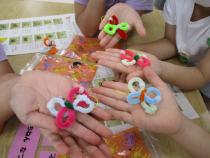 ビーズを使ったトンボ