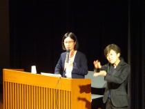 たかまつなな氏による講演の様子